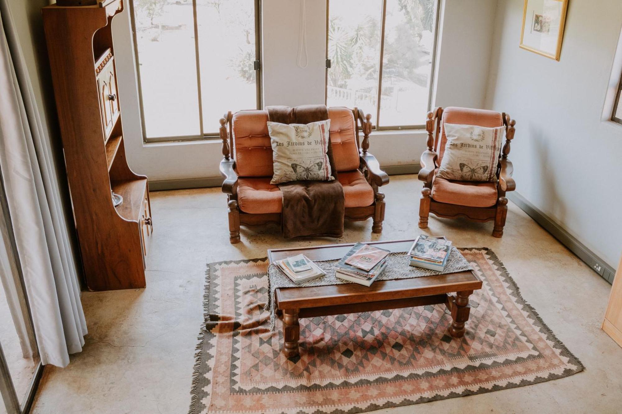 Tierpoort White Linen Guesthouse מראה חיצוני תמונה